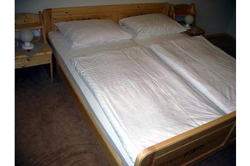 Slovenija Privát Ukanc, Eksterier